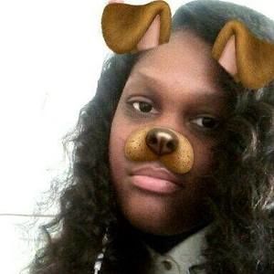 Meet your Posher, Jamia